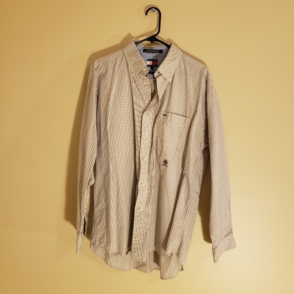 Tommy Hilfiger Men's Button Down Shirt Large